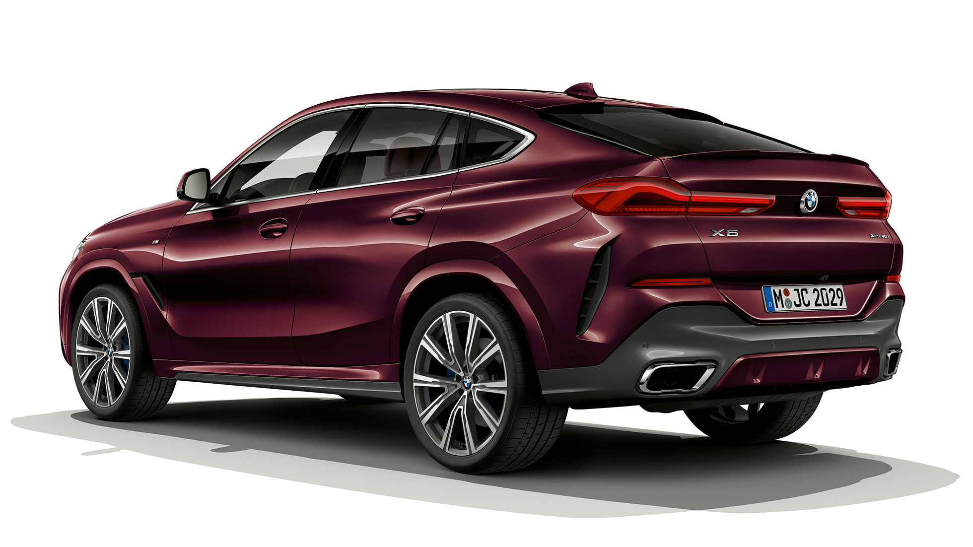 BMW X6 with BMW Individual in three-quarter rear perspective.